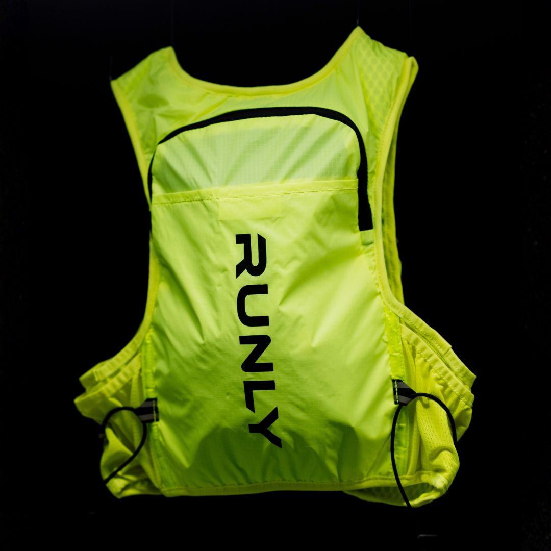 HYDRATION VEST | RUNLY R700 | VOLT