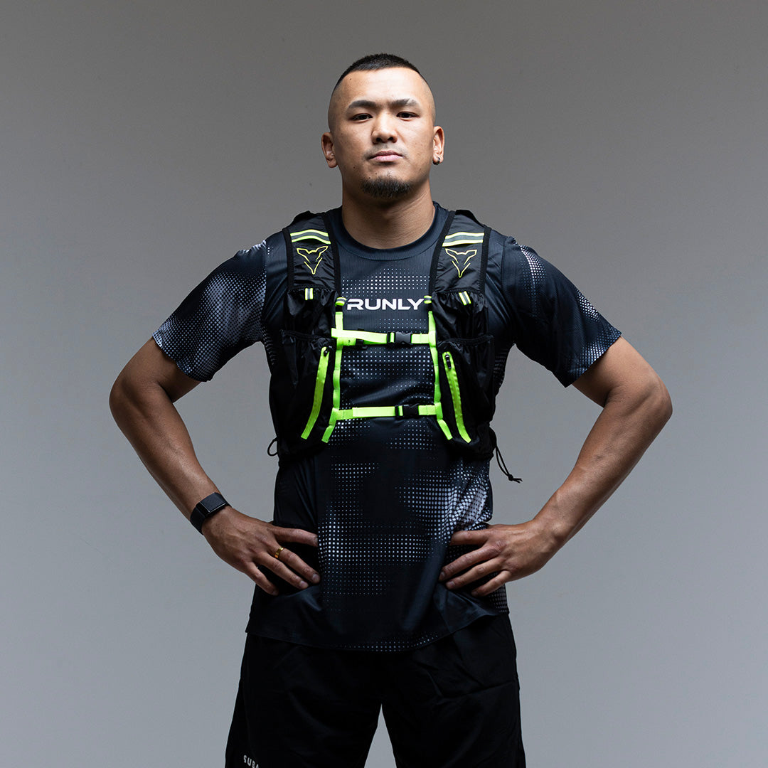 HYDRATION VEST | RUNLY R700 | BLACK